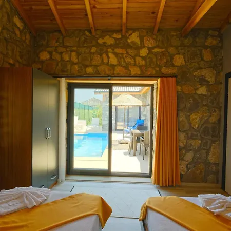 Sera-with Private Pool In Nature Villa *
