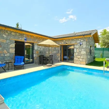 Sera-with Private Pool In Nature Fethiye