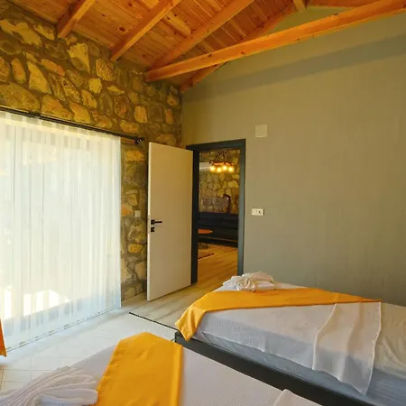 Sera-with Private Pool In Nature